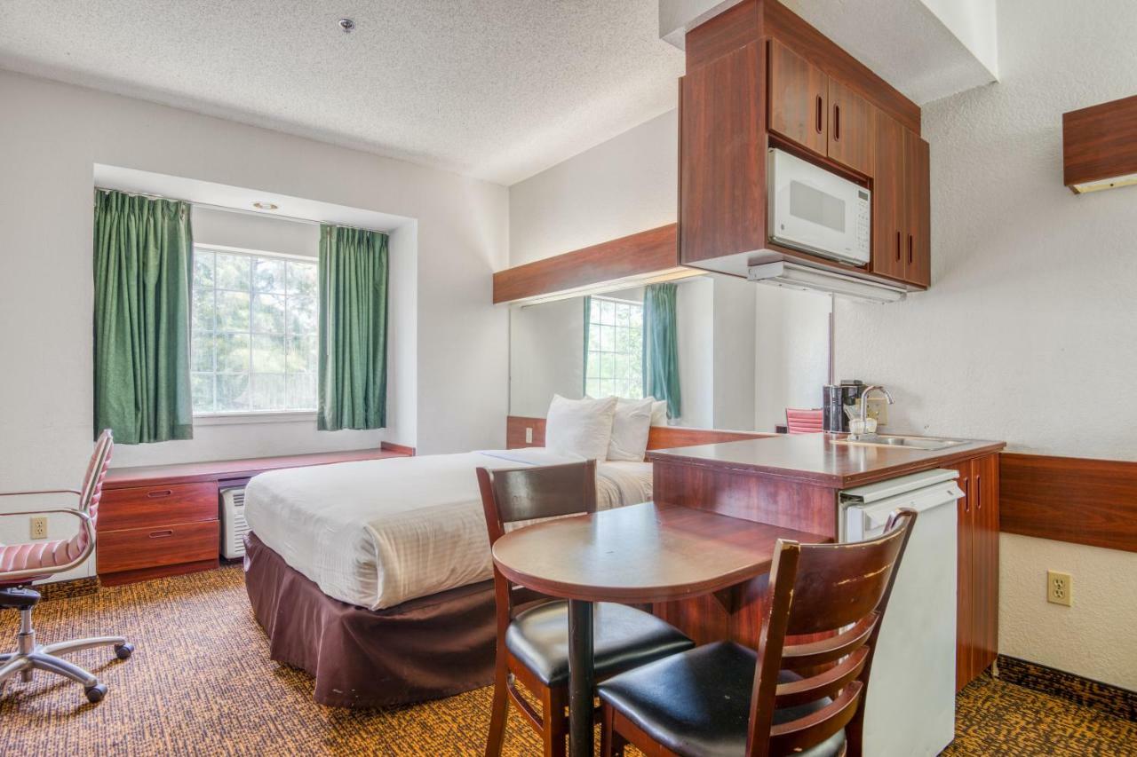 Trident Inn & Suites, Baton Rouge (Adults Only) Prairieville Bagian luar foto